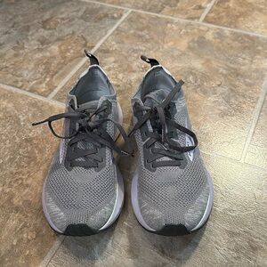 Brooks sneakers